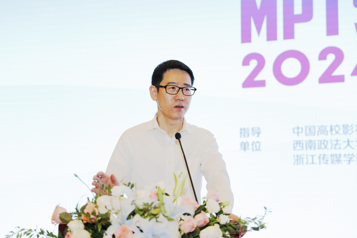 韦路1.jpg